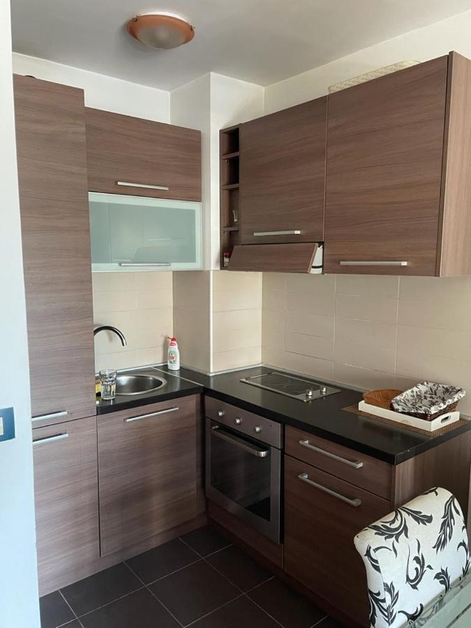 Seaview Apartment 바르 외부 사진